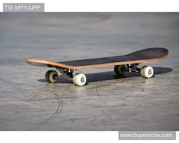 张强与滑板的深度对话：追寻梦想与自由的旅程